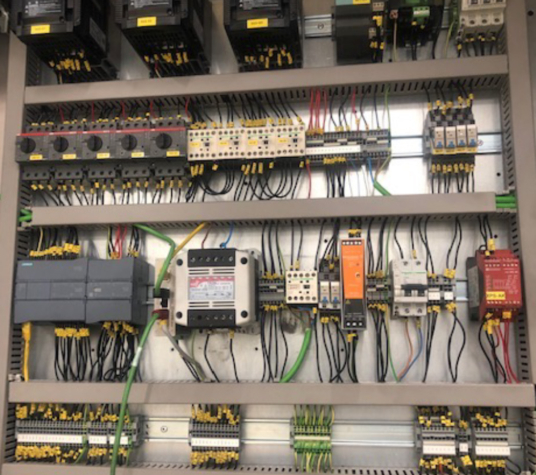 SISTEMA Y MONTAJE ELÉCTRICO #2